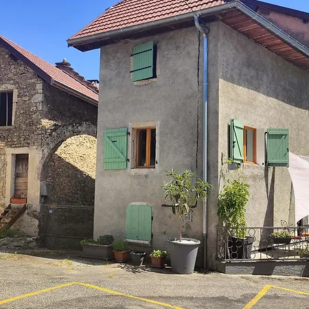 Au 339 Bed and Breakfast Ambleon